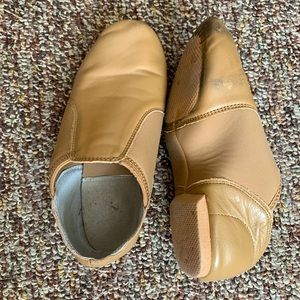 Nude Capezio jazz dance shoes